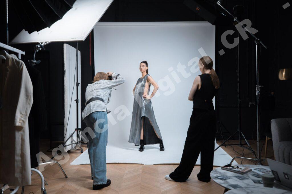 Guía de Fotografía comercial y de producto — fotos stock vs propias | Costa Rica