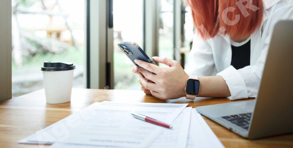 Guía de Redes sociales y contenido digital — facebook messenger vs whatsapp preferencias de | Costa Rica