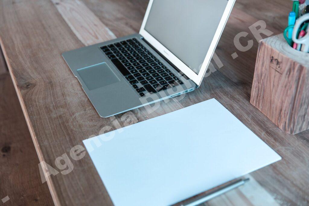 Redacción y copywriting digital para Pymes en Costa Rica — headlines honestos marketing