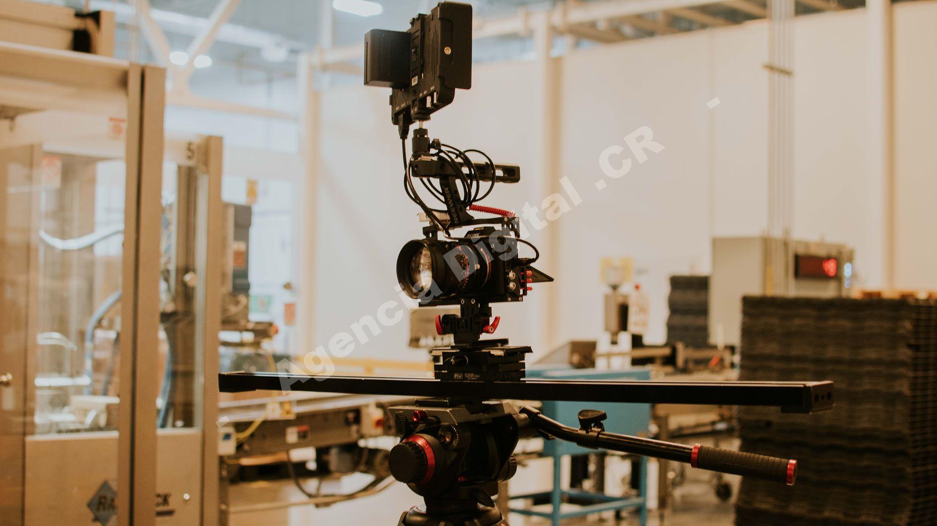 Producción de video marketing para Pymes en Costa Rica — producción video celular