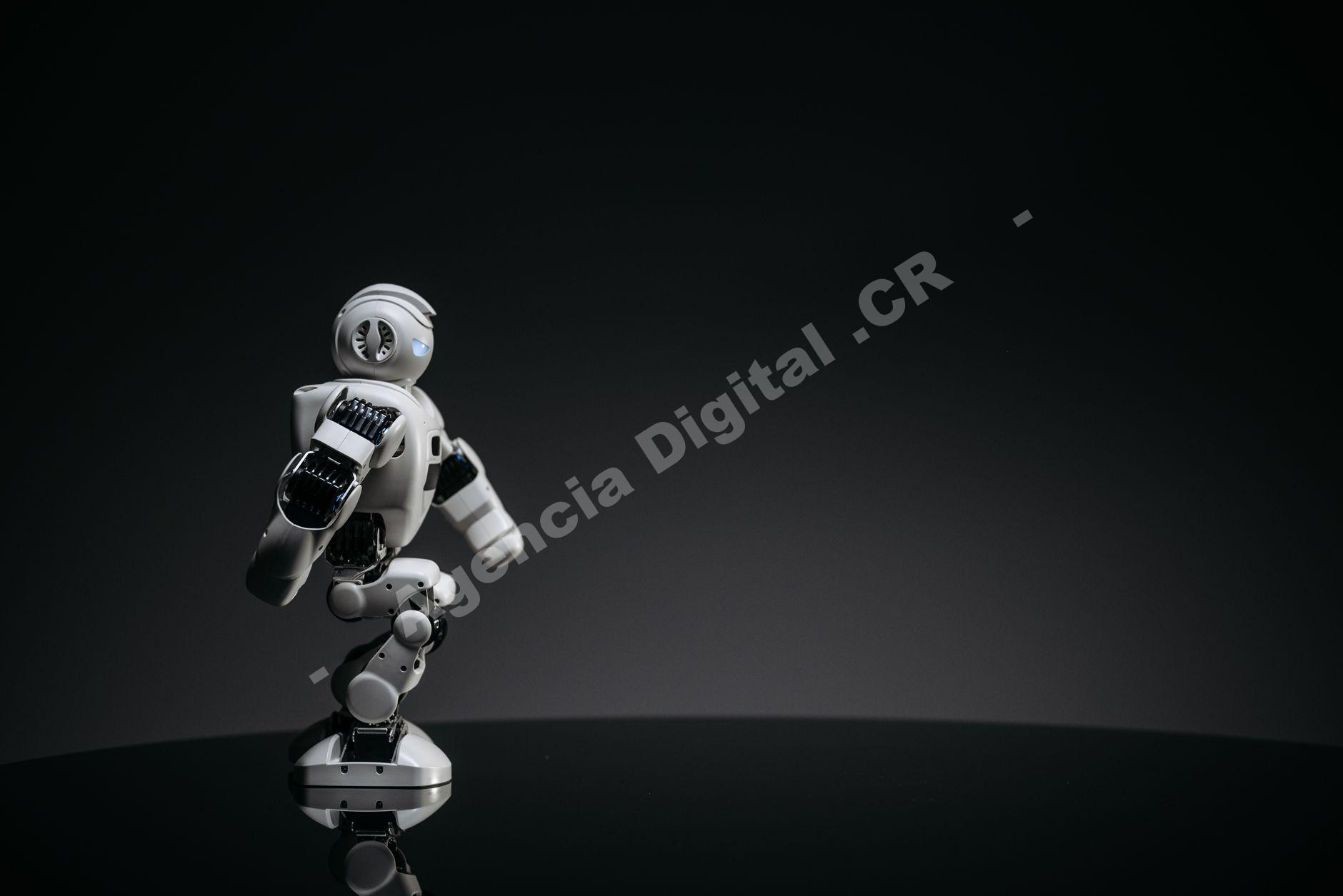 Guía de Inteligencia artificial aplicada a negocios — GEO AEO | Costa Rica