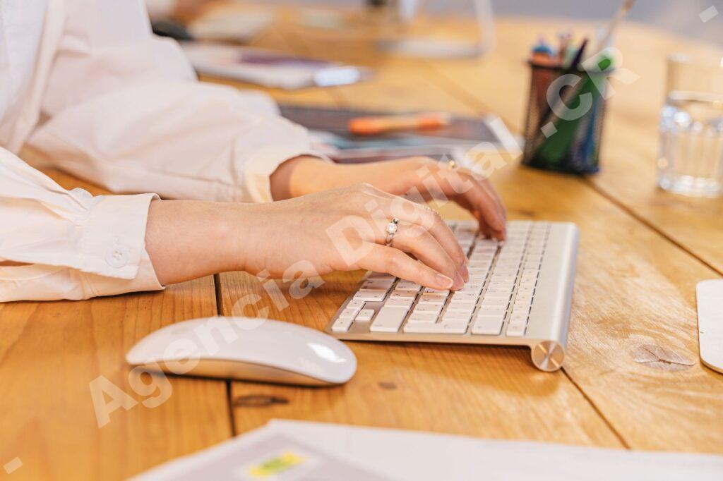 Guía de Redacción y copywriting digital — urgencia copywriting | Costa Rica
