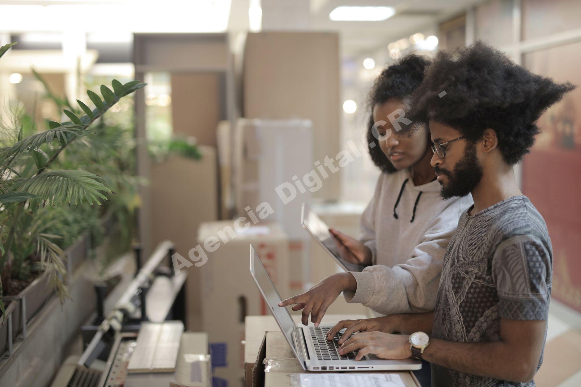Emprendimiento y negocios en Costa Rica para Pymes en Costa Rica — ecommerce promociones fútbol 2026