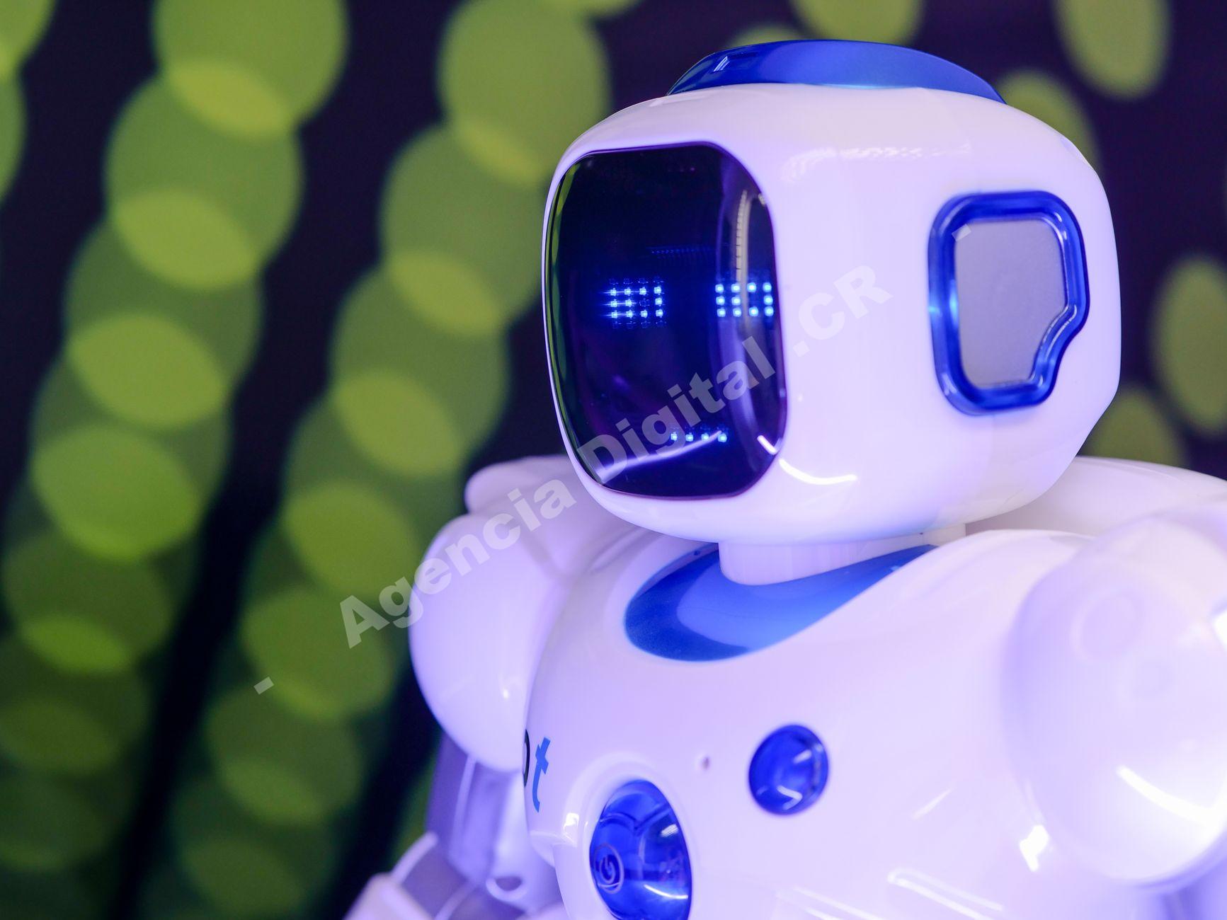 Inteligencia artificial aplicada a negocios para Pymes en Costa Rica — prompts IA empresarios