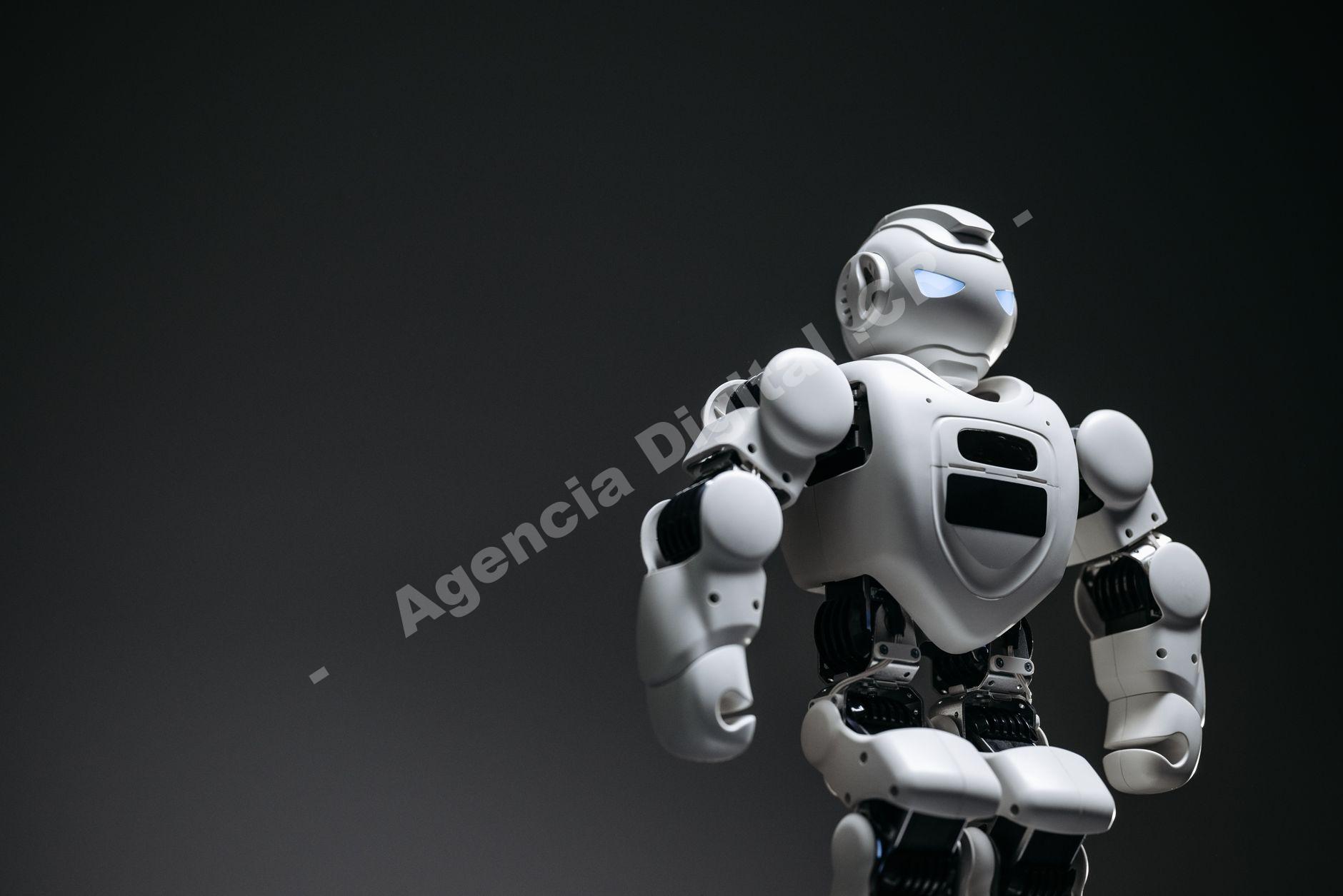 Representación de agentes de IA y chatbots en atención al cliente
