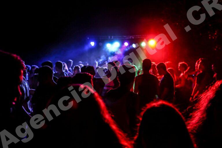 Cómo posicionar tu night club en Costa Rica