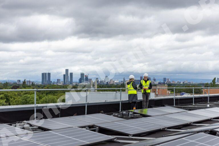 Reunión sobre inversión en eficiencia energética