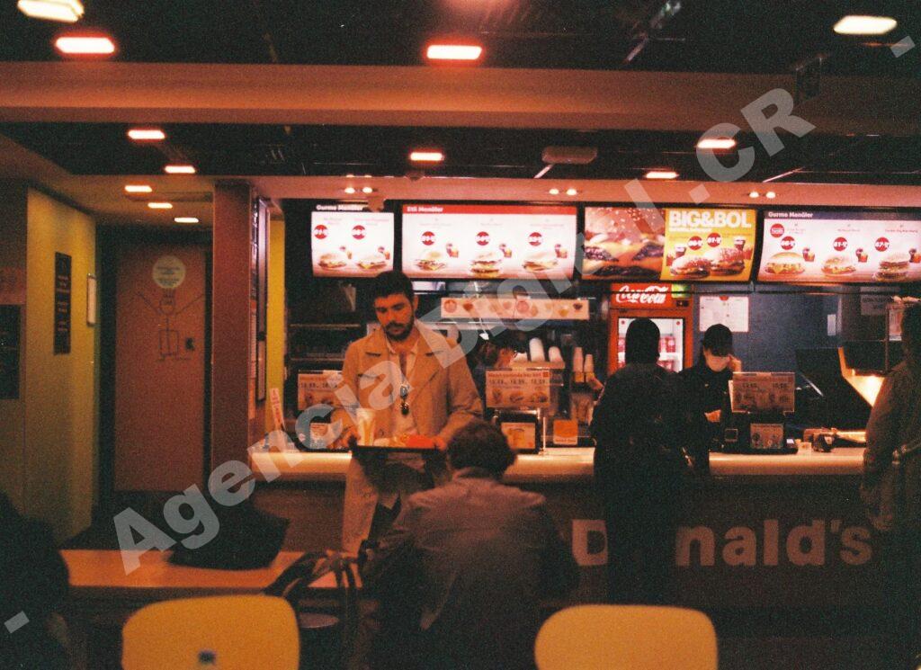 Resultados de marketing para comida rápida y QSR en Costa Rica